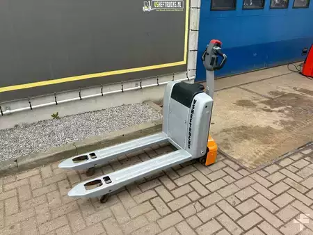 Transpalettes électriques 2023  Still ECH15 (3)