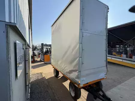 Camions à plate-forme éléctrique 2019  Still LTX50 (4)