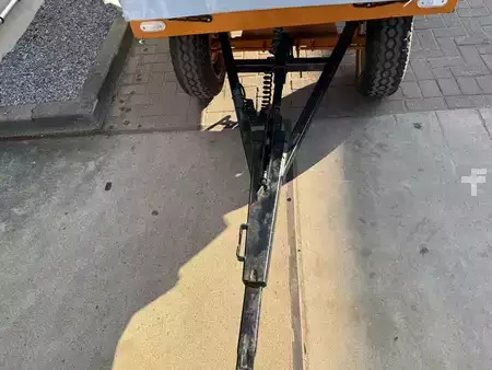 Camions à plate-forme éléctrique 2019  Still LTX50 (9)