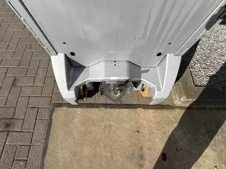 Camions à plate-forme éléctrique 2019  Still LTX50 (10)