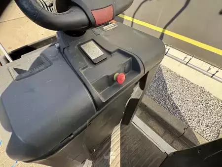 Camions à plate-forme éléctrique 2019  Still LTX50 (9)