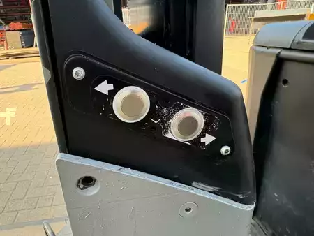 Camions à plate-forme éléctrique 2019  Still LTX50 (10)