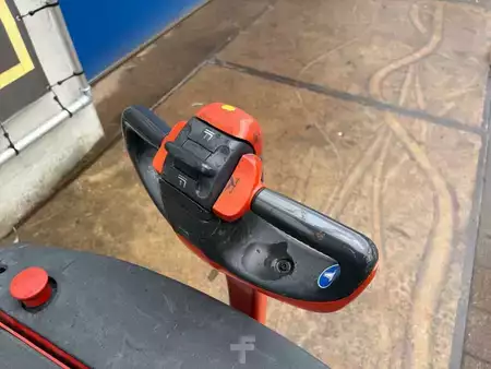 Apilador eléctrico 2018  Linde L16 (10)
