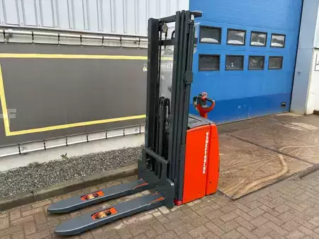 Apilador eléctrico 2018  Linde L16 (4)