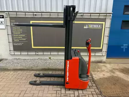 Ruční vysokozdvižný vozík 2018  Linde L10 (1)