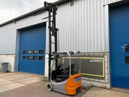 3-wiel elektrische heftrucks 2015  Still RX50-15 (9)