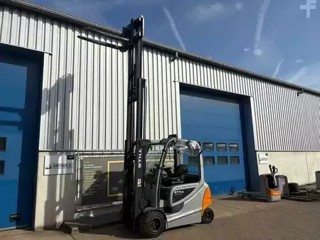 Chariots électriques à 4 roues 2019  Still RX60-35 (9)