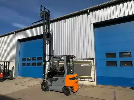 El truck - 4 hjulet 2024  Still RCE 25 (7)