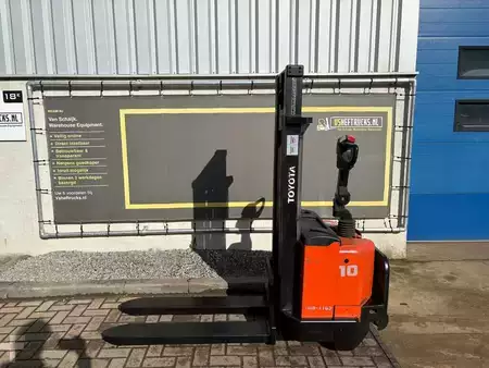 Pinontavaunu 2004  Toyota 7SM10 (1)