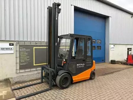 Elektrisk- 4 hjul 2005  Still r60-35 (3)