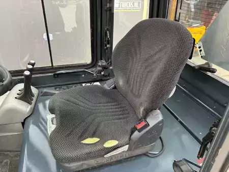 Elektrisk- 4 hjul 2005  Still r60-35 (8)