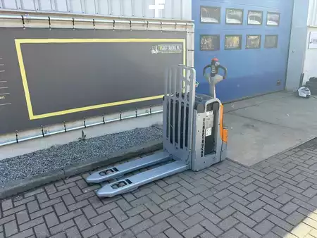 Elektrische palletwagens 2015  Still EXUH20 (4)