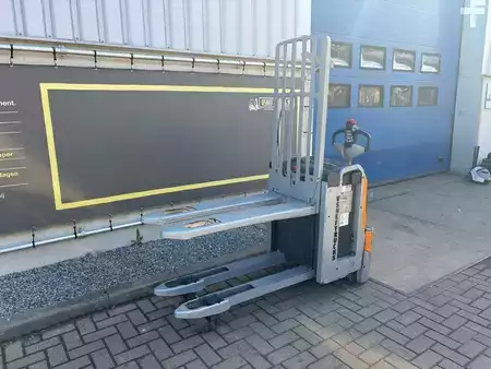 Elektrische palletwagens 2015  Still EXUH20 (5)
