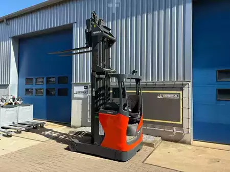 Carrelli retrattili 2019  Linde R16 (5)