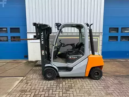 Diesel gaffeltruck 2018  Still RX70-30 (1)