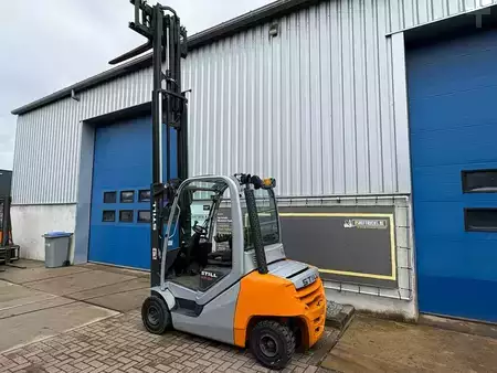Diesel gaffeltruck 2018  Still RX70-30 (10)