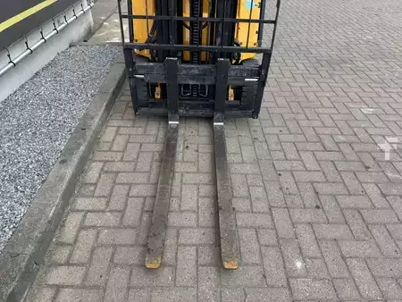 Eléctrica de 3 ruedas 1995  Jungheinrich EFG-DF1,25 (10)