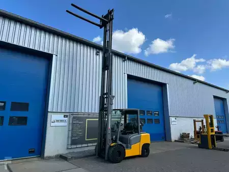 Carretilla elevadora GLP 2017  Jungheinrich TFG 430 GE180-440DZ (7)