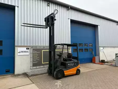 Elektrisk- 4 hjul 2001  Still R60-25 (9)