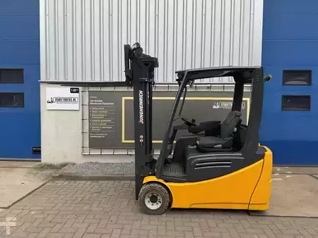 Elektromos 3 kerekű 2015  Jungheinrich EFG 220-480DZ (1)
