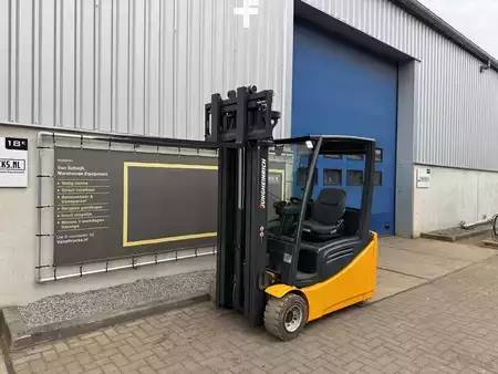 Elektromos 3 kerekű 2015  Jungheinrich EFG 220-480DZ (6)