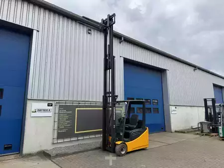 Elektromos 3 kerekű 2015  Jungheinrich EFG 220-480DZ (9)