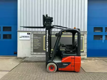 Eléctrica de 3 ruedas 2020  Linde E12 (1)
