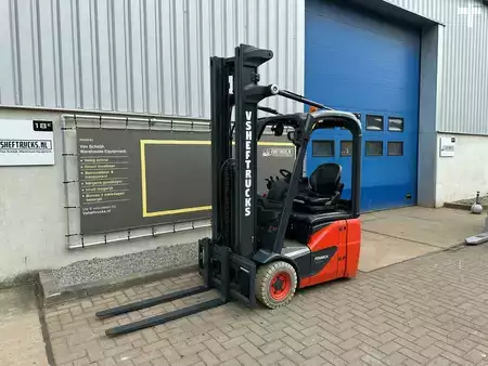 Eléctrica de 3 ruedas 2020  Linde E12 (4)