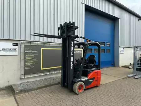 Eléctrica de 3 ruedas 2020  Linde E12 (7)