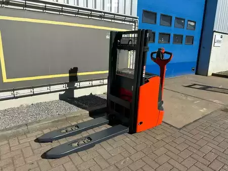 Stoccatori 2020  Linde L12I (5)
