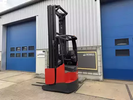 Retráctil 2015  Linde R16X (3)