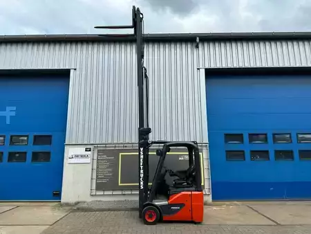 Eléctrica de 3 ruedas 2020  Linde E12 (3)