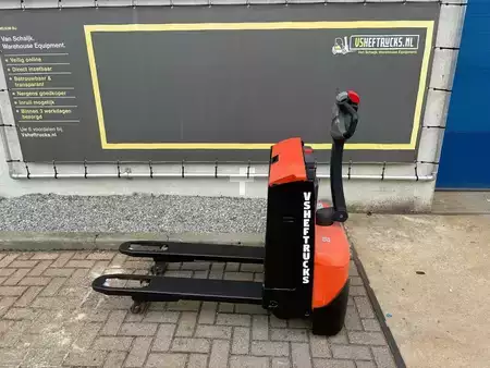 Elektrische palletwagens 2019  Toyota LWE140 (1)