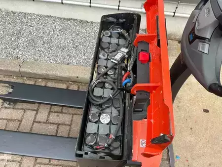 Elektrische palletwagens 2019  Toyota LWE140 (10)