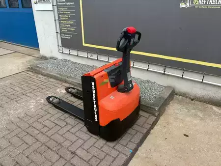 Elektrische palletwagens 2019  Toyota LWE140 (3)