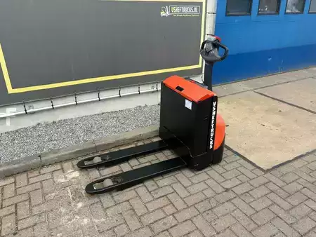 Elektrische palletwagens 2019  Toyota LWE140 (4)