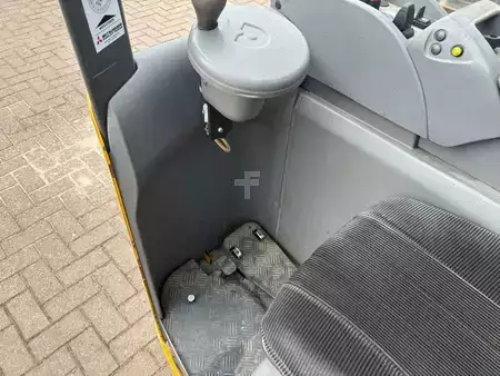 Hochhubwagen Sitz 2006  Atlet XJ160 (14)