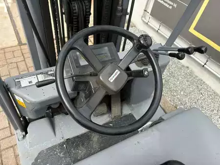 Chariots électriques à 3 roues 1999  Niehiyu FBT15PN (14)
