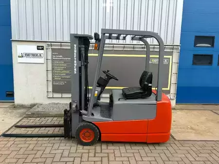 Chariots électriques à 3 roues 1999  Niehiyu FBT15PN (2)