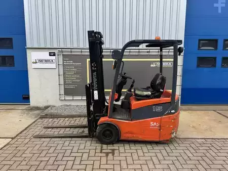 Elektro tříkolové VZV 2008  Toyota 7FBEST15 (1)