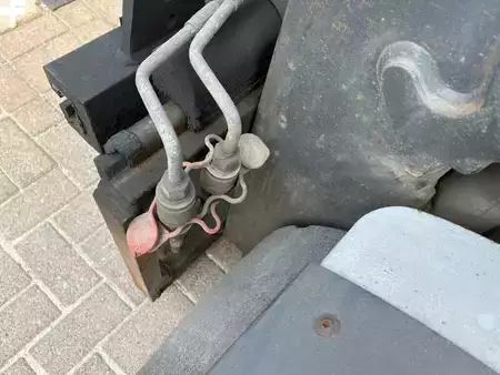 Chariots électriques à 4 roues 2019  Still RX60-40 (7)