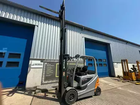 4-wiel elektrische heftrucks 2019  Still RX60-30 (8)
