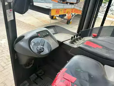 Reach Truck 2013  Linde R16G (15)