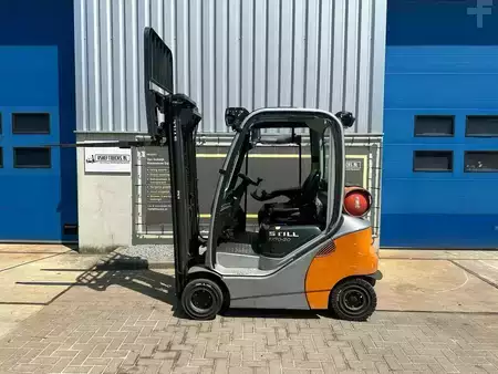 Carretilla elevadora GLP 2020  Still RX70-20T (1)