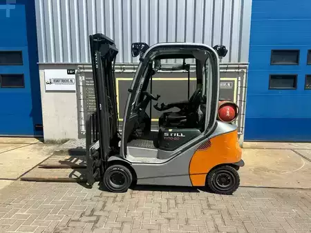 Carretilla elevadora GLP 2020  Still RX70-20T (2)