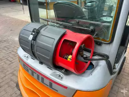 Empilhador a gás 2020  Still RX70-20T (14)