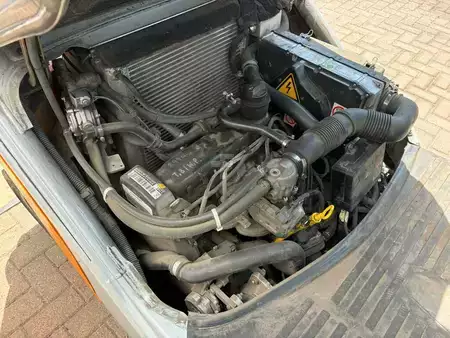 Empilhador a gás 2020  Still RX70-20T (18)