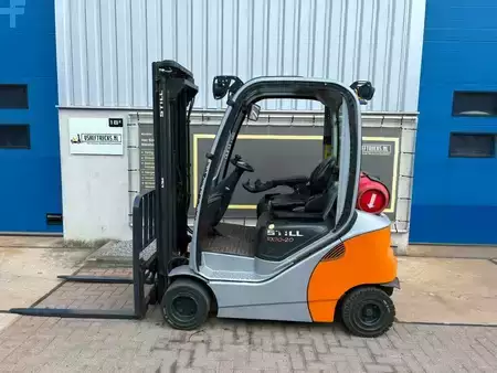 Empilhador a gás 2020  Still RX70-20T (2)
