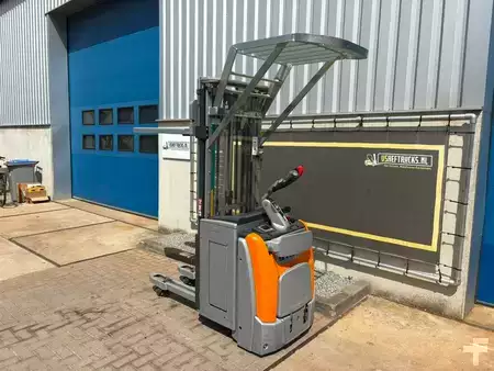 Stacker pedestre 2016  Still EXV SF 14i (5)