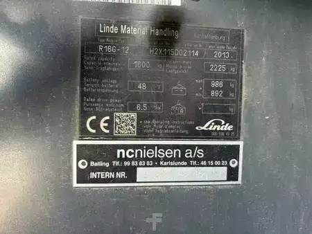 Chariots à mât rétractable 2013  Linde R16G (16)